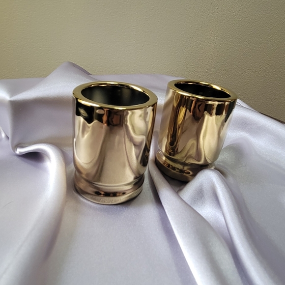 50 Caliber by Barbuzzo Shot Glasses Set of 2 The Wine Savant Gold Tone Color - Picture 8 of 8